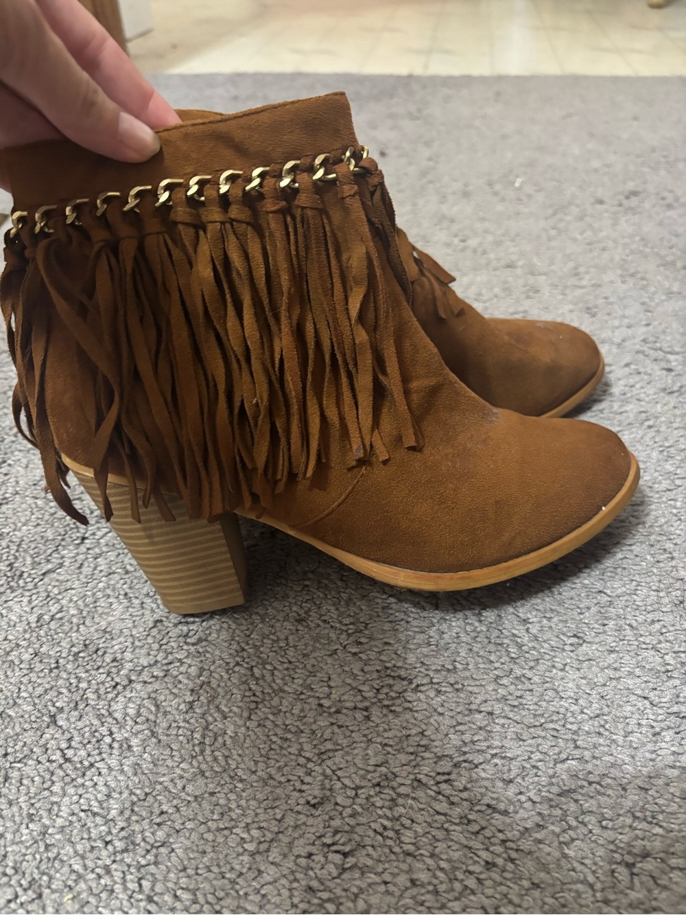 Fringe boots